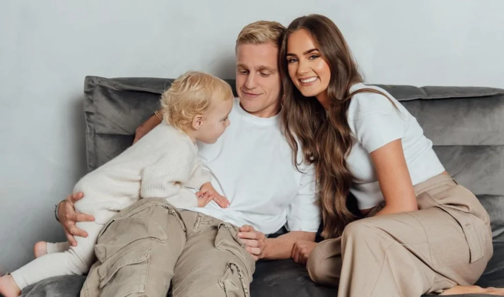 دونی فن ده بیک و استل برگکمپ