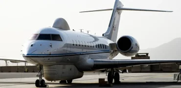 ورود هواپیما E۱۱ BACAN به عربستان؛ از «وای‌فای آسمان» آمریکا چه می‌دانیم؟