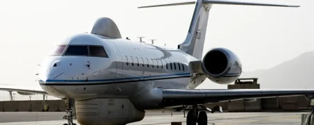 ورود هواپیما E۱۱ BACAN به عربستان؛ از «وای‌فای آسمان» آمریکا چه می‌دانیم؟