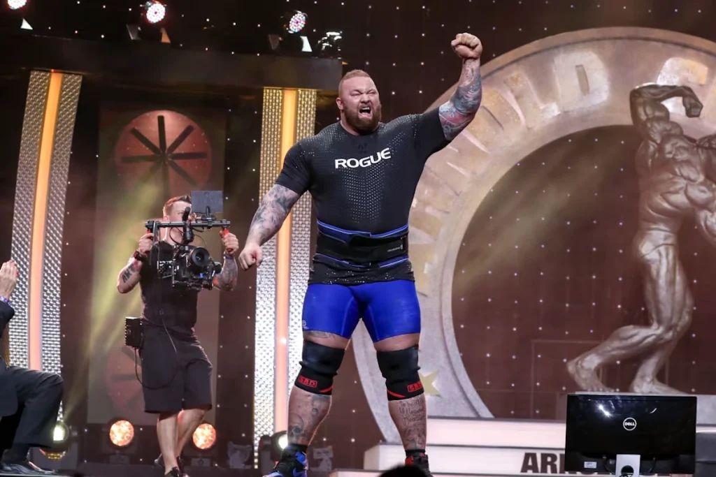 رقابت هافثور بیورنسون با قوی‌ترین مرد جهان برای عبور از رکورد ۵۱۰ کیلوگرم ددلیفت