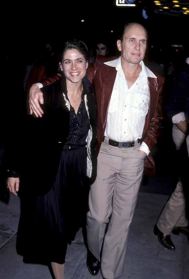 رابرت دووال و همسر دومش گیل یانگ در ژانویه ۱۹۸۳