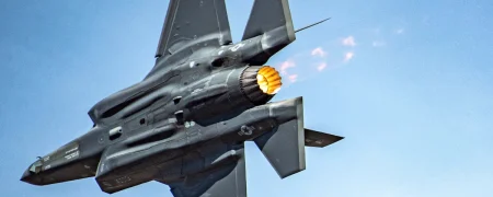 سرعت جنگنده آمریکایی F-35 Lightning II چقدر است؟ + مقایسه با سایر جنگنده‌ها