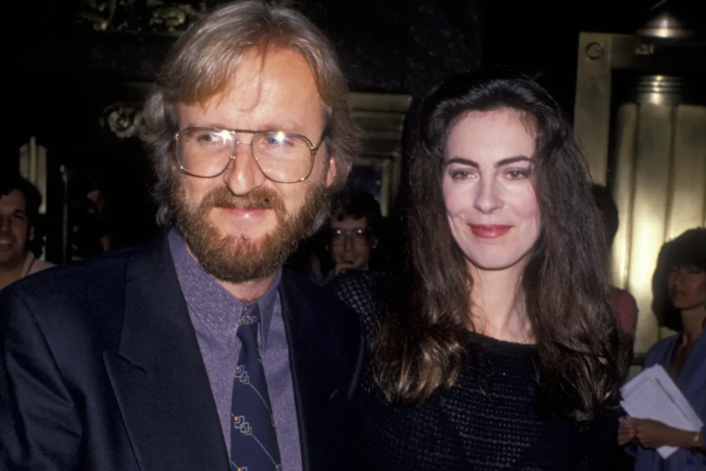 جیمز کامرون کاترین بیگلو