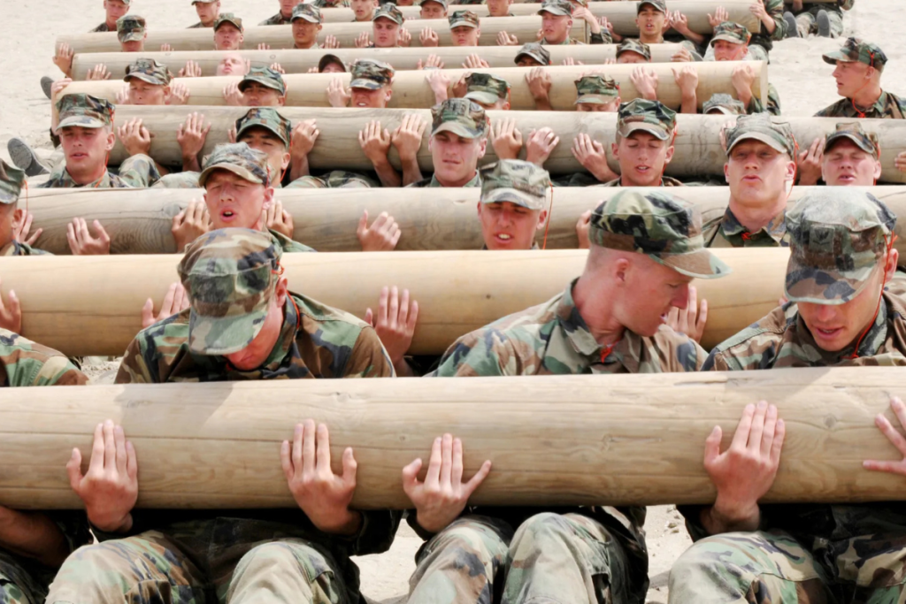 آزمون آمادگی جسمانی یگان ویژه نیروی دریایی ایالات متحده سخت‌تر شد؛ علت چیست؟