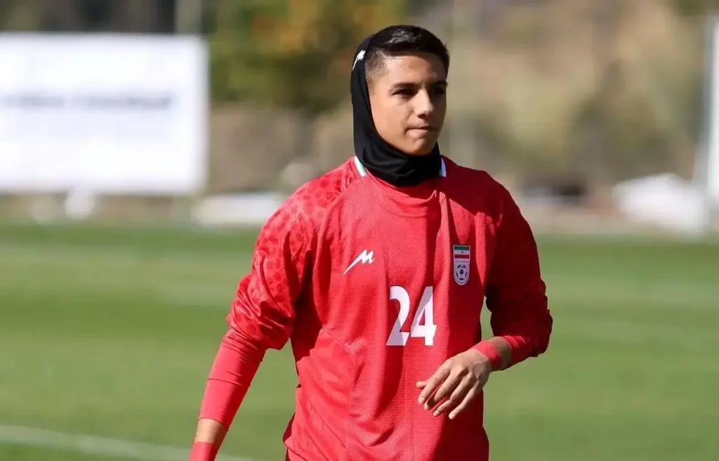 زهرا علیزاده