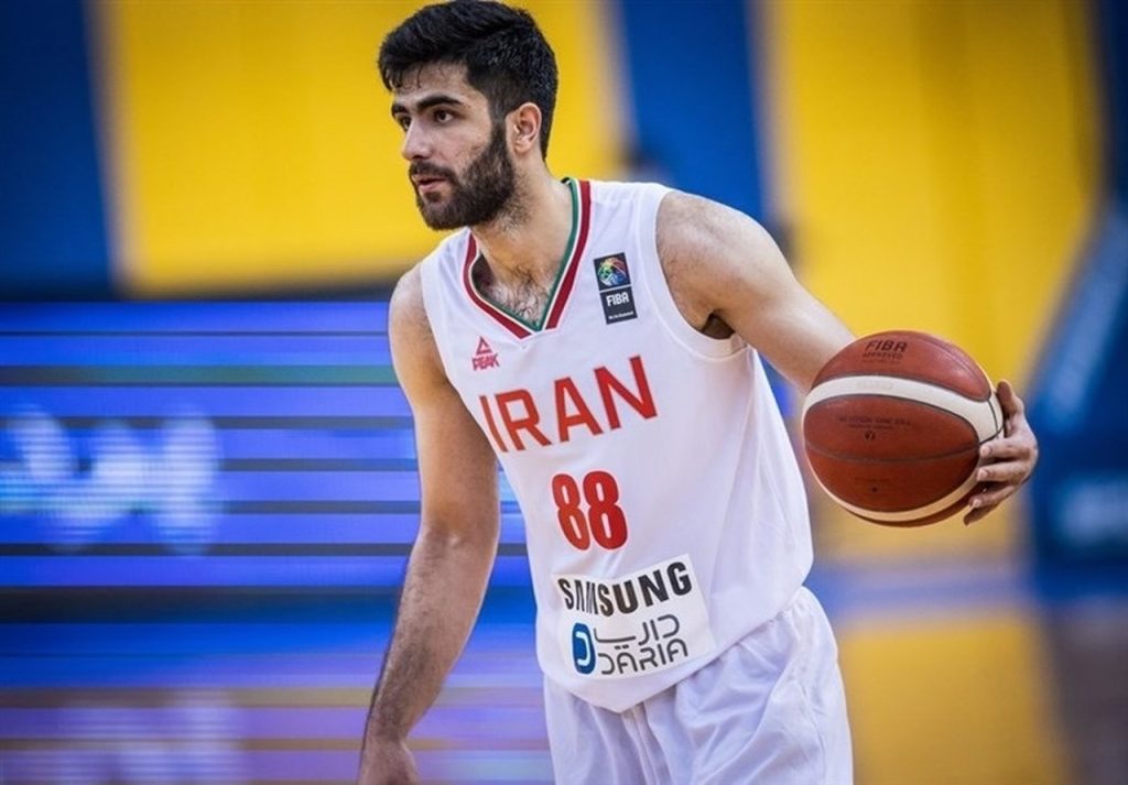 ورزش ایران در پیچ تاریخی؛ واکنش ورزشکاران تیم‌های ملی به تحولات اجتماعی اخیر