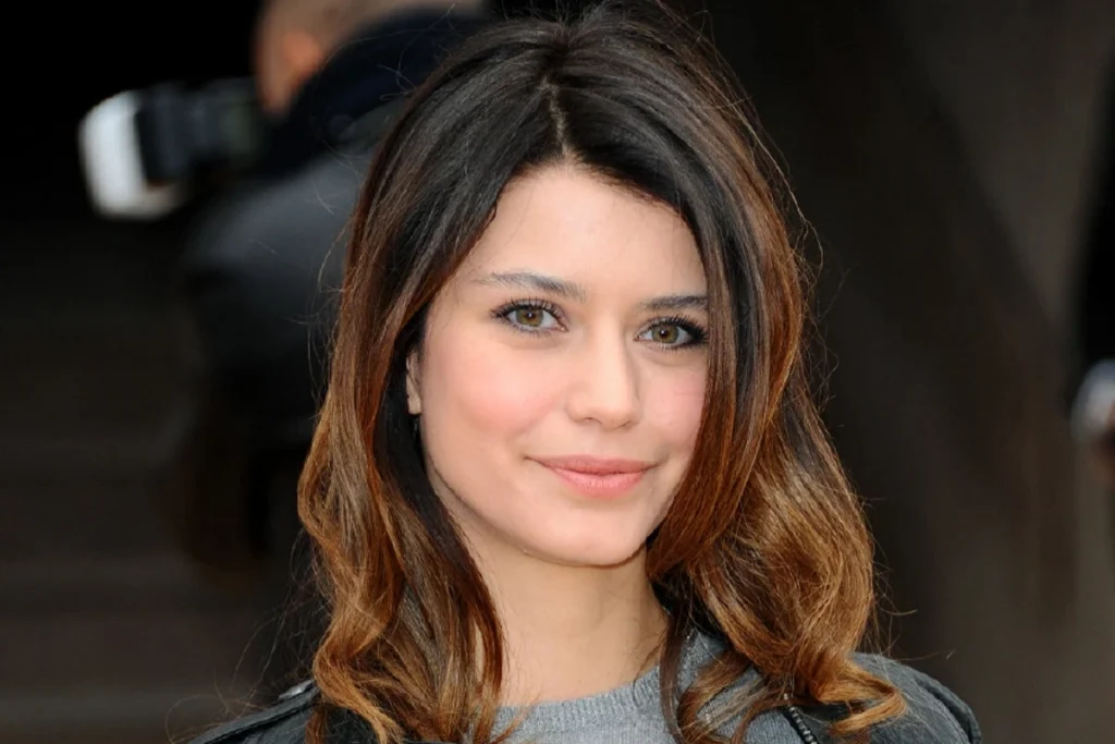 بیوگرافی برن سات؛ از شهرت با «عشق ممنوع» تا بازی در فیلم ایرانی «فصل کرگدن»