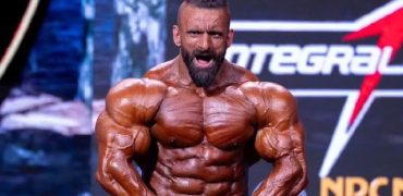 سرنوشت بحث‌برانگیز هادی چوپان؛ از استیج مسترالمپیا تا کمپین حذف پوستر