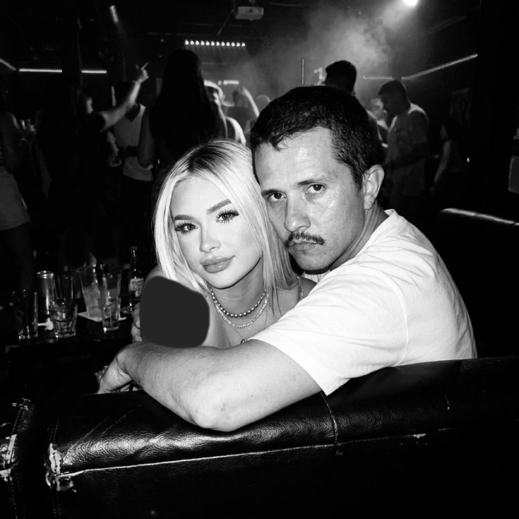 ال منچو و ماریا جولیسا