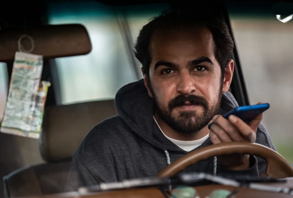 میرسعید مولویان در جنگل پرتقال