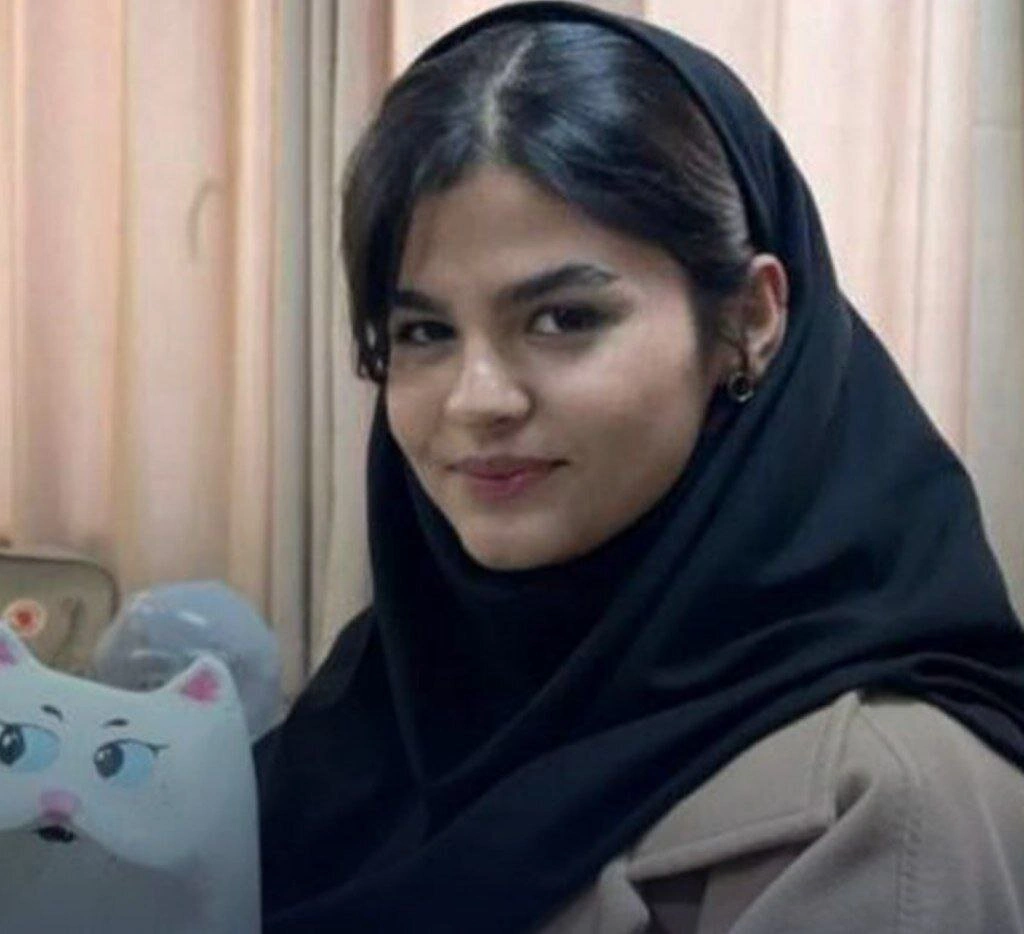 ملیکا دادپور