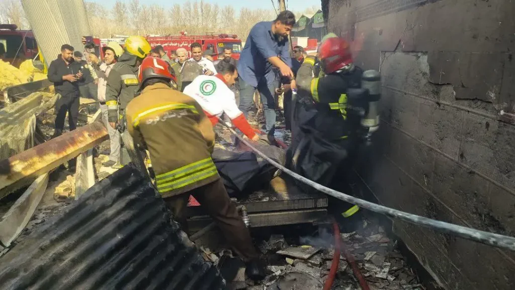 تصویر سقوط هلیکوپتر درچه اصفهان-۲