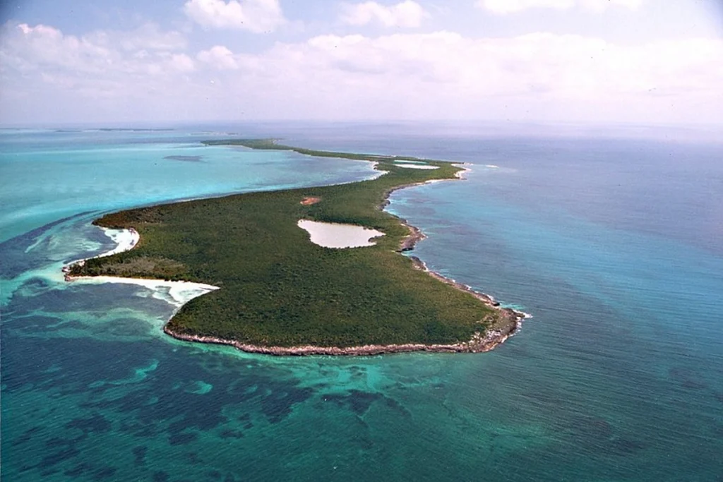 جزیره کارائیبی که زمانی متعلق به شکیرا بود به قیمت ۳۰ میلیون دلار به فروش گذاشته شد