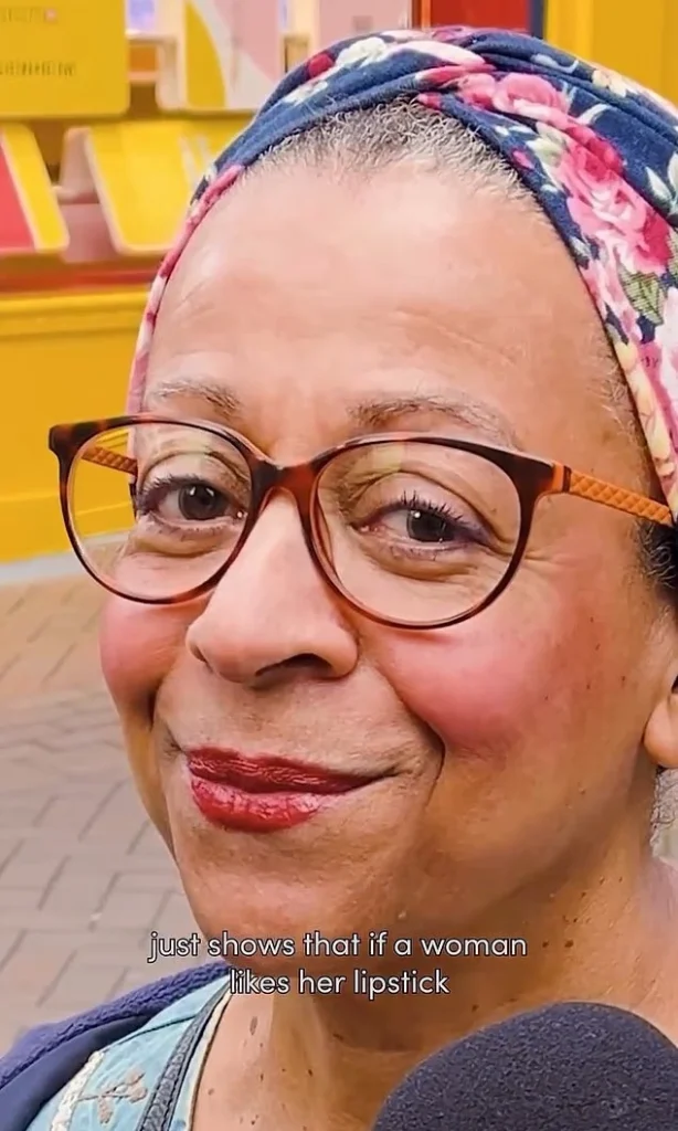 رژ لب قرمز برای پوست گندمی