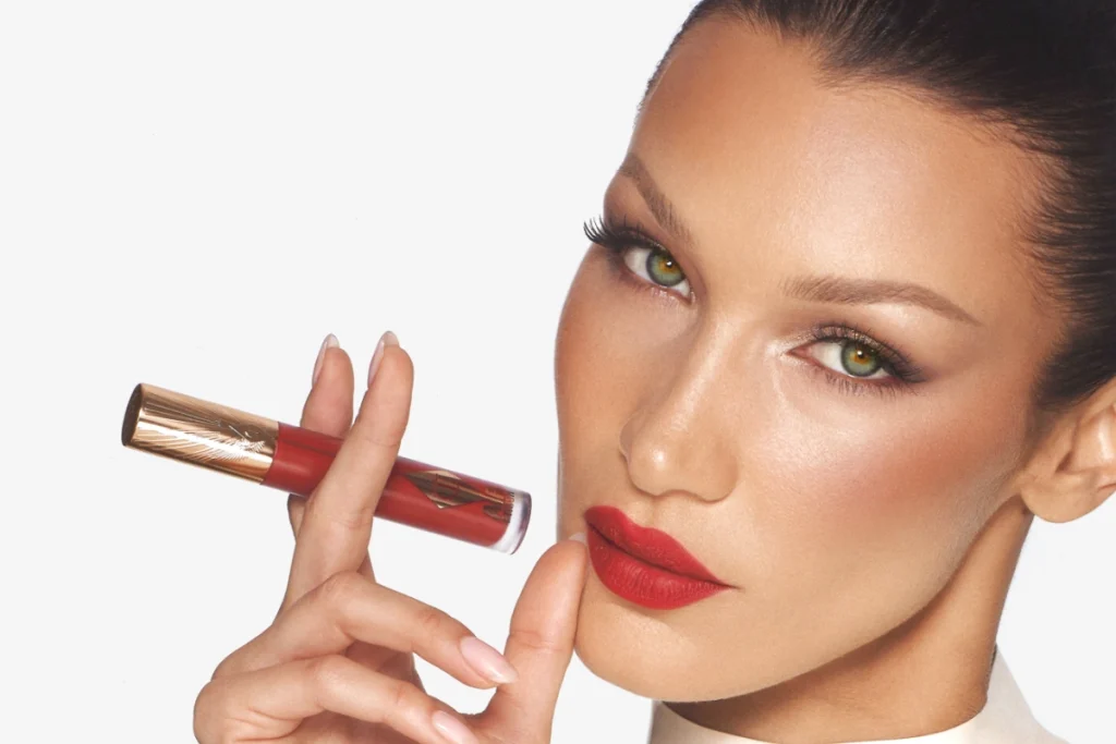 بهترین رژلب قرمز بر اساس رنگ پوست و مو به انتخاب یک میکاپ‌آرتیست حرفه‌ای