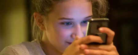 بهترین زمان برای ارسال پیام بعد از قرار اول از نظر علمی فاش شد!