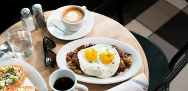 بدترین ترکیب‌های غذایی برای جذب مواد مغذی؛ خبر بد برای طرفداران قهوه کنار صبحانه