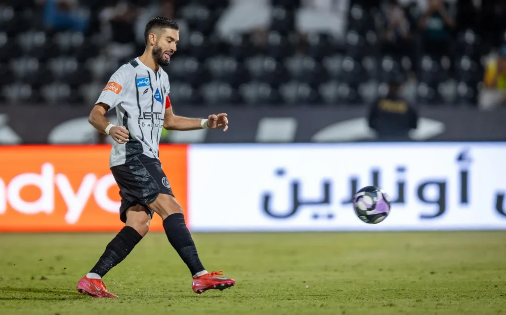 یانیک کاراسکو الشباب