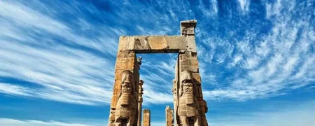 حافظیه، سعدیه و تخت‌جمشید به علت شرایط جنگی برای نوروز ۱۴۰۵ تعطیل است!