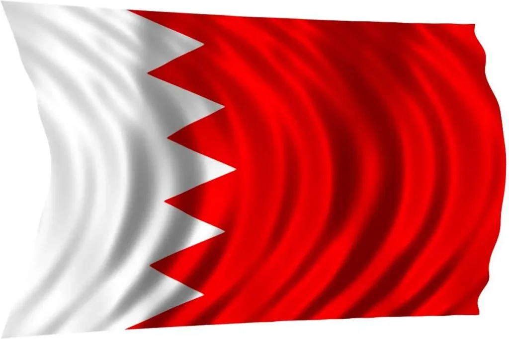 ایران به پایگاه نیروهای آمریکایی در پایتخت بحرین حمله کرد + ویدیو
