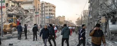 لحظه حمله به میدان حر تهران در جریان گزارش شبکه خبر + ویدئو