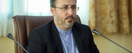 سپهر خلجی: هر کشتی بگوید «مرگ بر آمریکا» اجازه عبور از تنگه هرمز را بیابد!