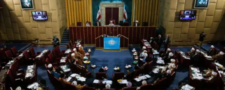 پشت پرده عدم معرفی رهبر به روایت خبرگزاری سپاه؛ جانشینی در بن‌بست رای‌گیری پیامکی