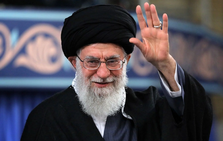 کارشناس صداوسیما: رهبر بعدی همان رهبر قبلی است که فقط جوان شده + ویدیو