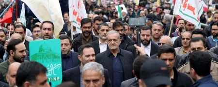 ویدئویی که حضور مسعود پزشکیان در راهپیمایی روز قدس را نشان می‌دهد