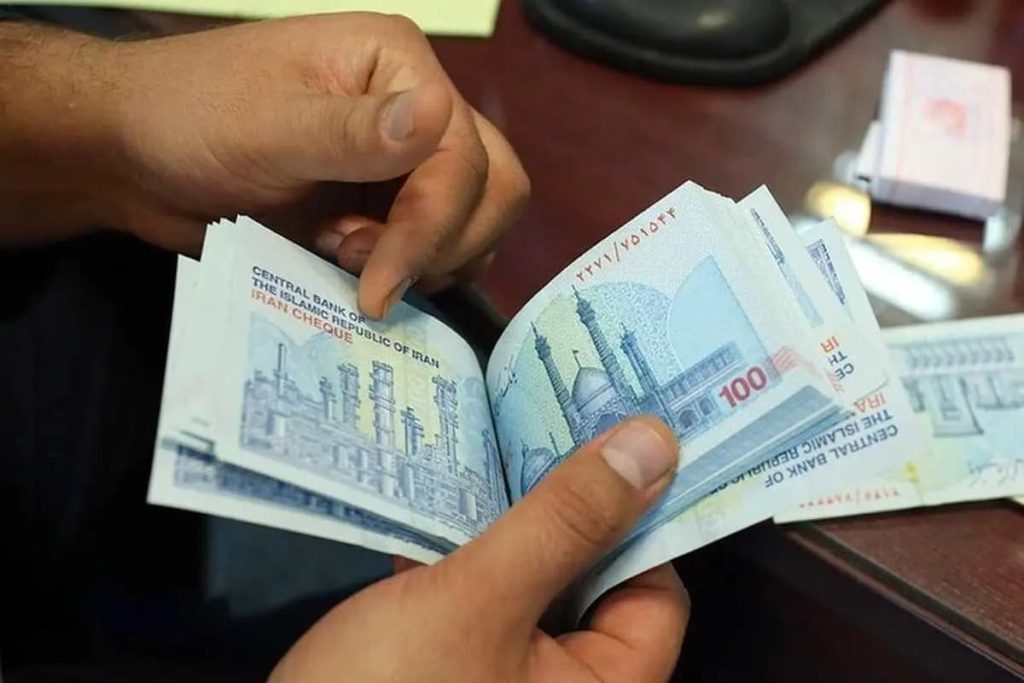 زمان برداشت یارانه از حساب سرپرست خانوارها اعلام شد