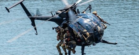 هلیکوپتر AH-6 Little Bird ملقب به «تخم‌مرغ قاتل» که در ۷ دقیقه مونتاژ می‌شود