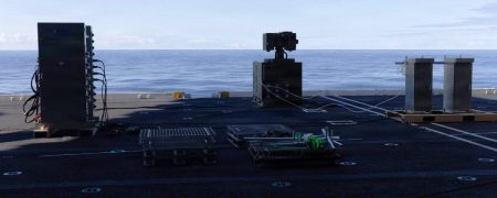 نیروی دریایی آمریکا سامانه لیزری LOCUST را روی یک ناو هواپیمابر آزمایش کرد