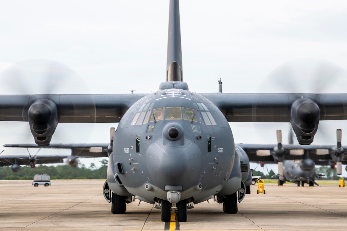 مشخصات و قیمت هواپیما MC-130J Commando II