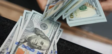 سناریو‌های پیش روی بازار ارز؛ قیمت دلار در سال ۱۴۰۵ چه روندی خواهد داشت؟