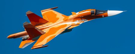 چطور جنگنده Su-34 Fullback می‌تواند فاصله مسکو تا واشنگتن را بدون توقف طی کند؟