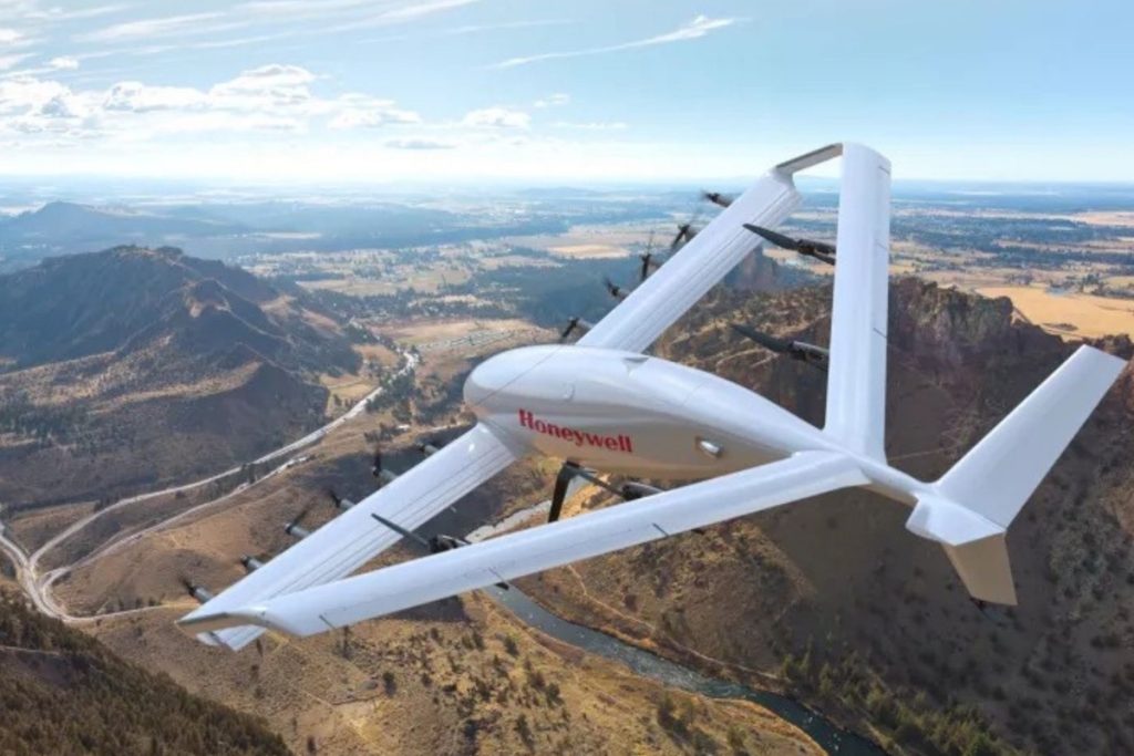 ترکیب پلتفرم SAMURAI و هواپیمای بدون سرنشین Laila برای خلق یک سیستم ضدپهپاد