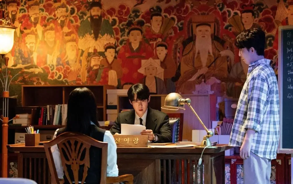 سریال کره‌ای وکیل ارواح