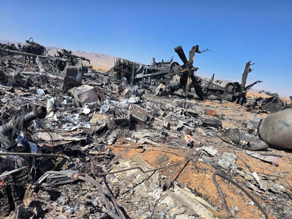 تجهیزات منهدم شده آمریکا