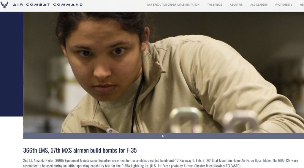 وسایل به جا مانده از سربازان آمریکا