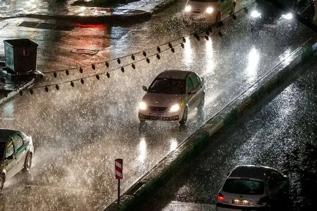 پیش‌بینی وضعیت آب‌وهوای کشور؛ بارش باران و وزش باد شدید از شنبه آینده