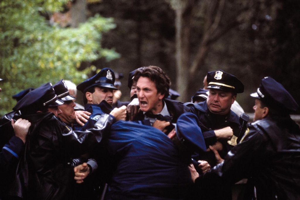 ۵ شاهکاری که کلینت ایستوود کارگردانی کرده است؛ از Mystic River تا Unforgiven