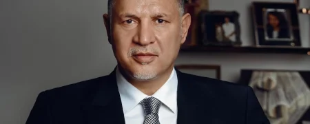 توهین زننده به علی دایی روی آنتن زنده تلویزیون جنجالی شد + ویدئو