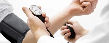 پایین آوردن فشار خون بالا فوری با ۵ روش خانگی
