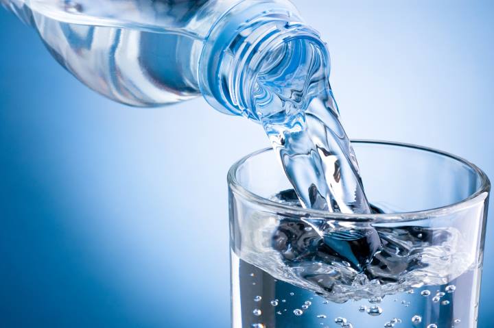 نوشیدن اب