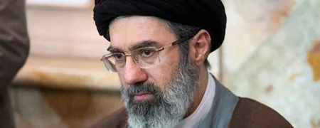 روایت روزنامه اطلاعات از علت غیبت آیت‌الله سید مجتبی خامنه‌ای