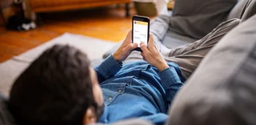 زندگی بدهکارانه در ایران؛ قبض موبایل و بسته اینترنت هم قسطی شد
