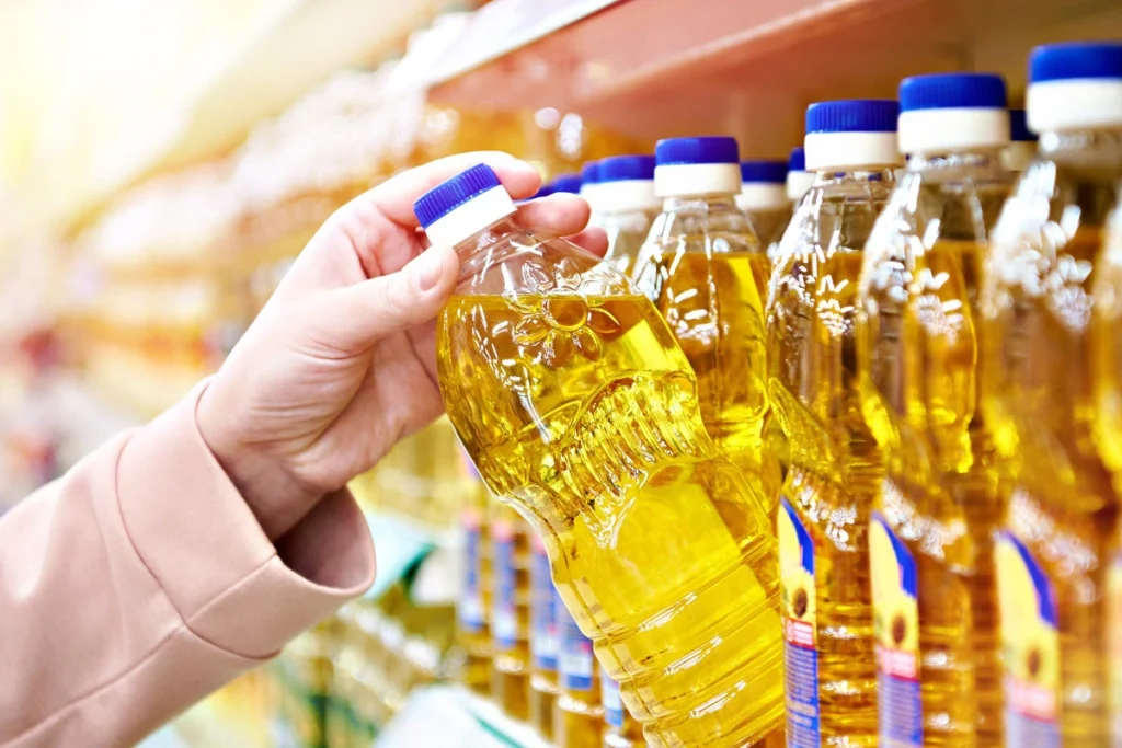 گزارش مرکز آمار از جهش قیمت مواد غذایی؛ روغن و برنج بالای ۲۰۰ درصد گران شد