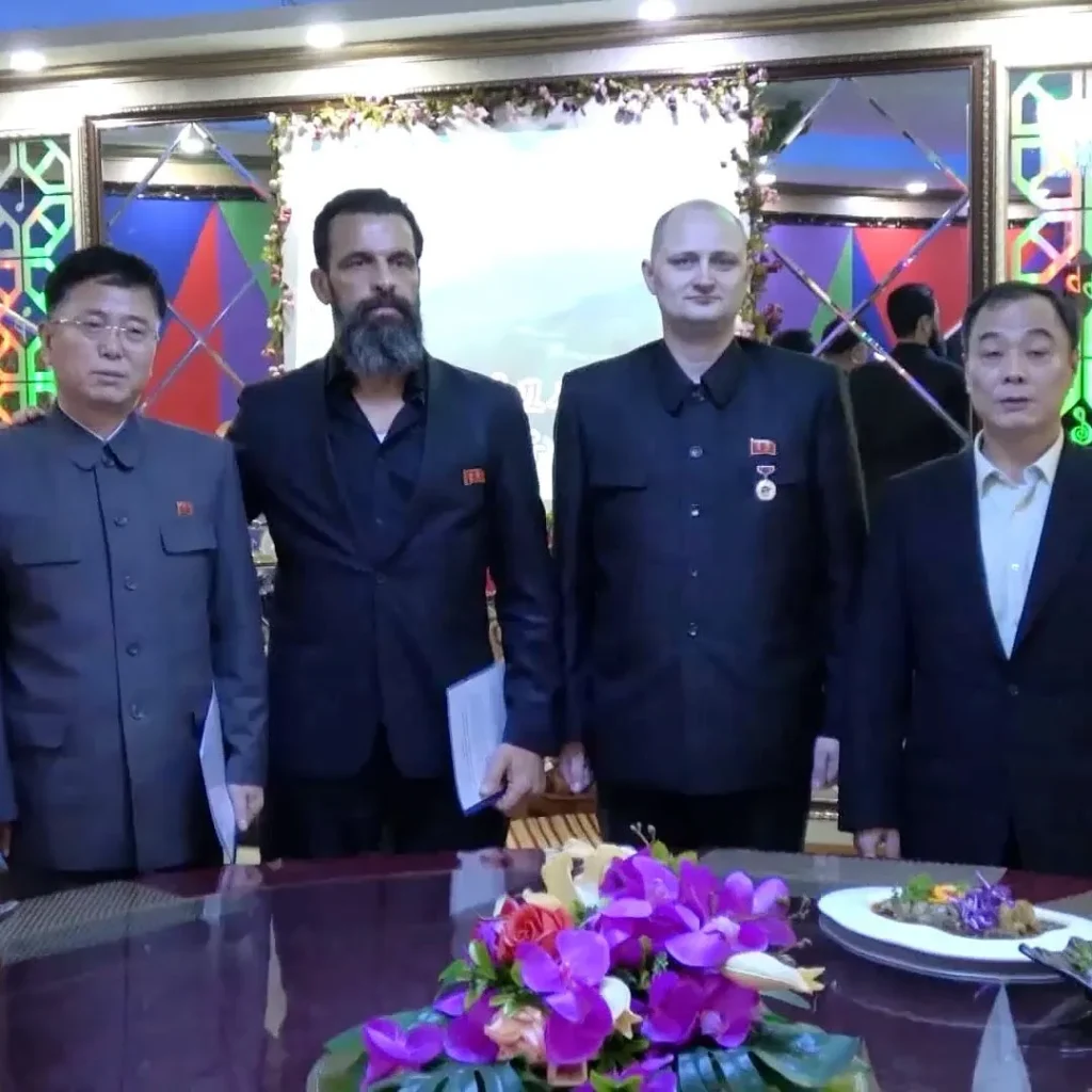 آشپز نفوذی در کره شمالی و آقای جیمز