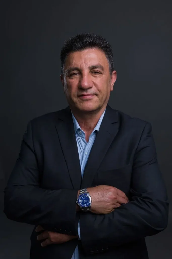 ساعت امیر قلعهنویی