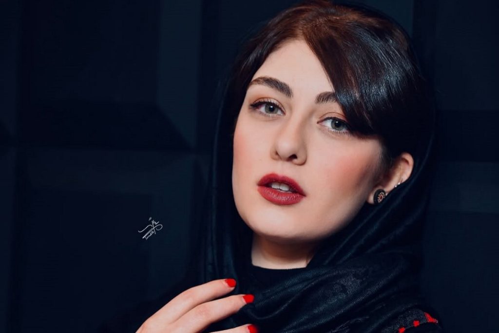 بیوگرافی الیکا ناصری؛ از بازی در تبلیغ انتخاباتی آیت‌الله رفسنجانی تا نقش ابرا در «یاغی»